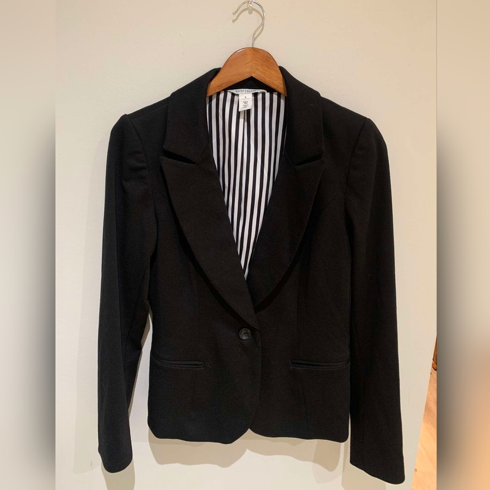 White House Black Market Blazer Size S